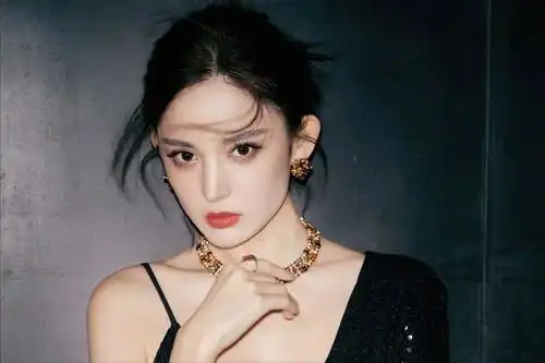 看了滕光正发文,更觉得孙怡是个颠婆了王京花当初做的没错
